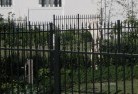 Heddon Gretaback-yard-fencing-2.jpg; ?>