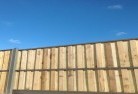 Heddon Gretalap-and-cap-timber-fencing-3.jpg; ?>